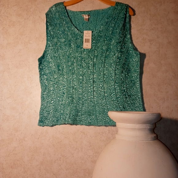 🟢 Ladies RAFAEL blouse - Picture 1 of 6